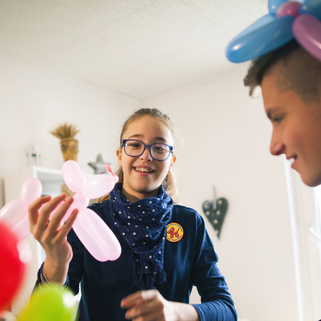 "Balloon Twister" Word BADGE - Image 5